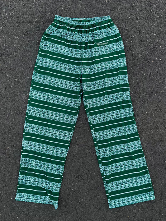 green Charlie Brown Xmas pajama pants