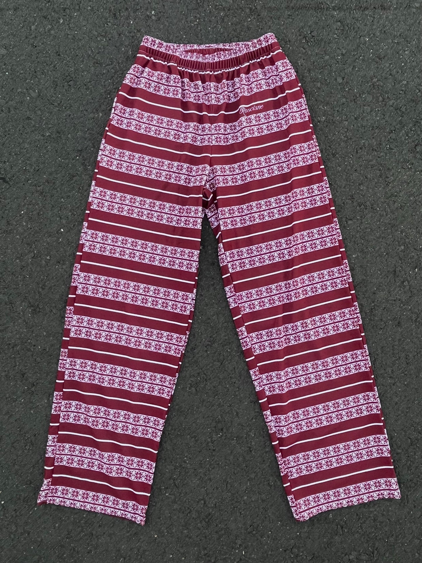 burgundy Charlie Brown Xmas pajama pants
